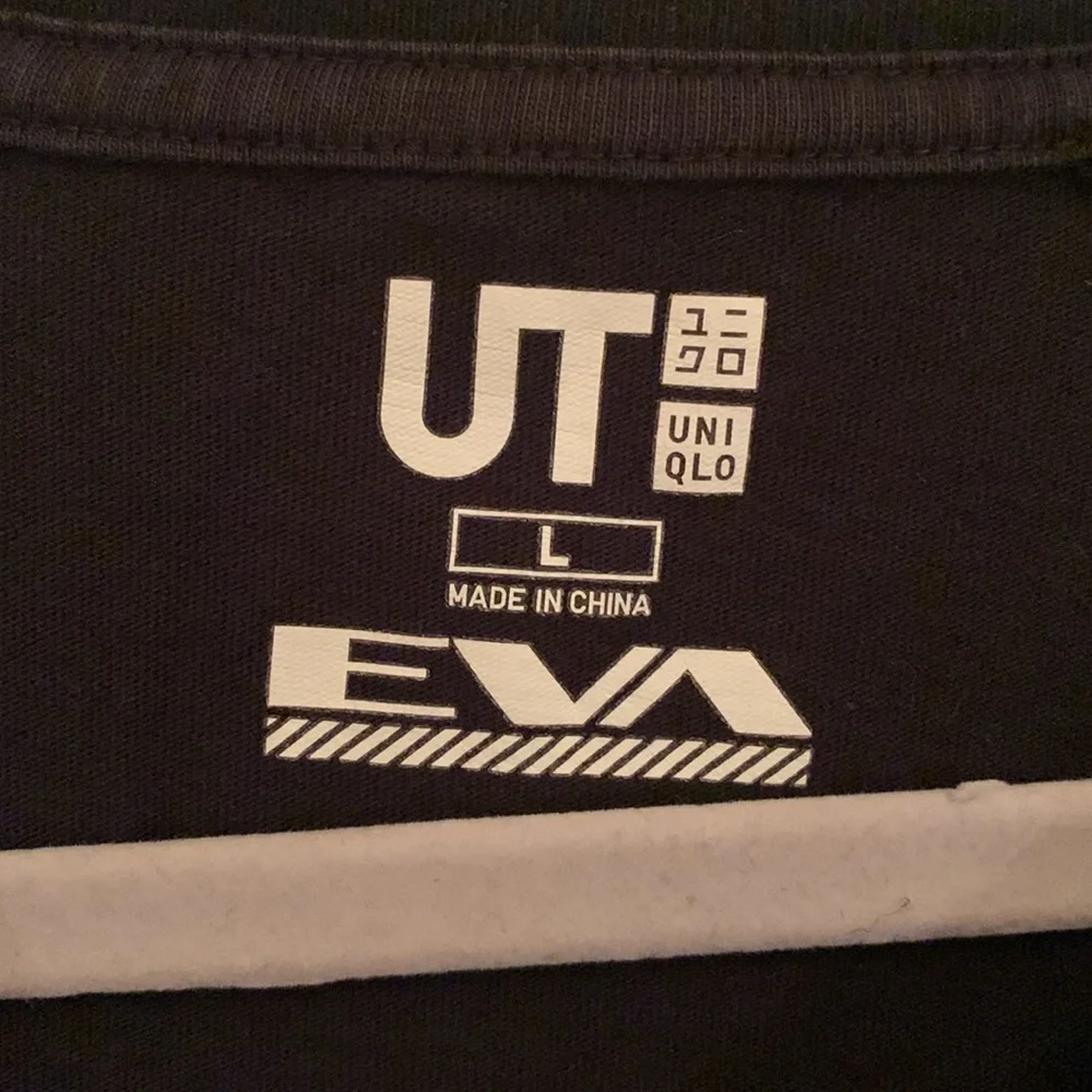 UT Tee - Picture 3 of 6